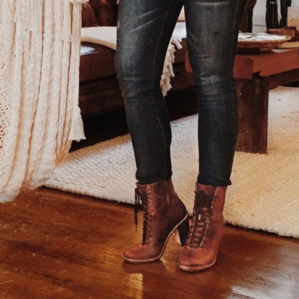 WOMEN'S TIMBERLAND BOOT COMPANY MARGE ANKLE BOOT - Picture 5 of 7